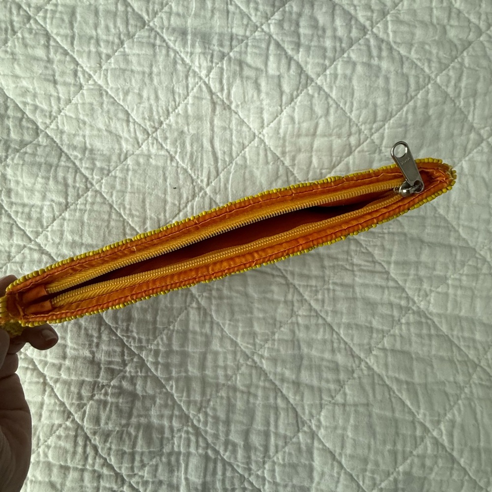NWOT Beaded Yellow and Brown Clutch made in Mexico - Picture 7 of 7